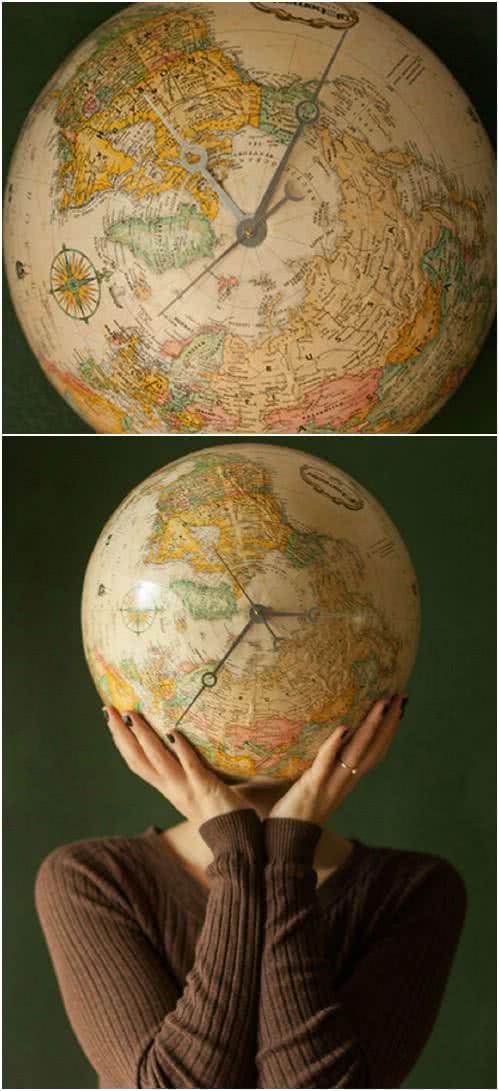 2-globe-clock